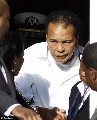 Muhammad Ali pulih daripada dehidrasi selepas menakutkan hospital