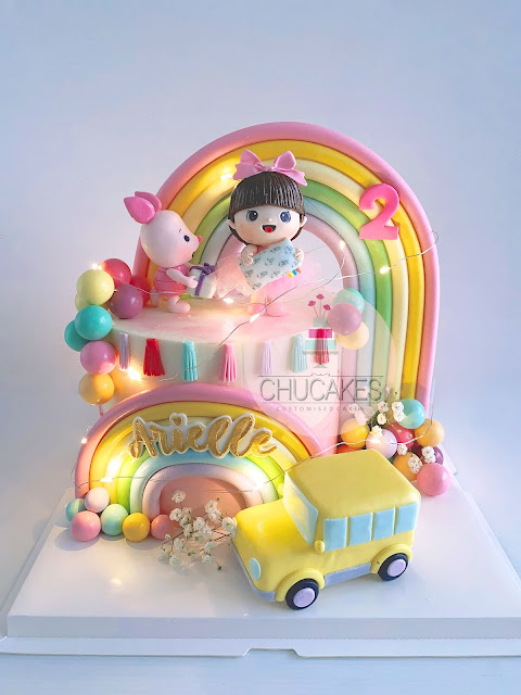 little girl cake piglet cake rainbow fairy lights ball balls bus singapore chucakes
