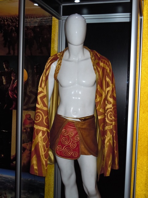 Zeus film costume Immortals