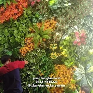 Tukang Taman vertical Artificial