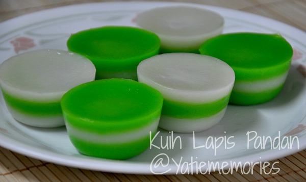 Sinar Kehidupanku**~::: Kuih Lapis Comel Perisa Pandan 