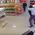 Egy idős cowboy filmbe illő módon fékezett meg egy rablót – videó