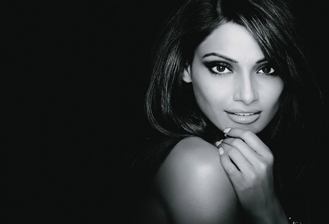 Bipasha Basu's Wallpapers