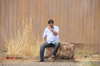 Vikram Prabhu Manjima Mohan Starring Sathriyan Tamil Movie Stills  0019.jpg