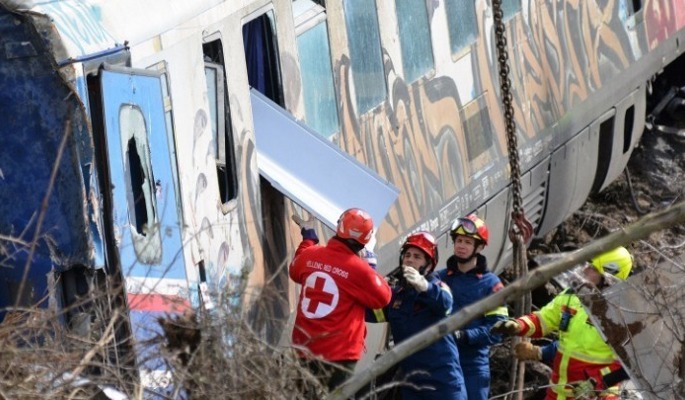 Τις προκαταβολές για τις οικογένειες των θυμάτων και των επιβατών που τραυματίστηκαν στο σιδηροδρομικό δυστύχημα στα Τέμπη ανακοίνωσε η Hellenic Train