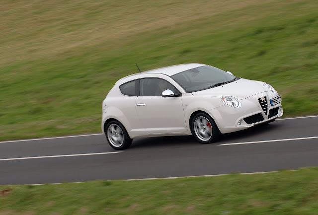 [Alfa-Mito_UK_18.jpg]