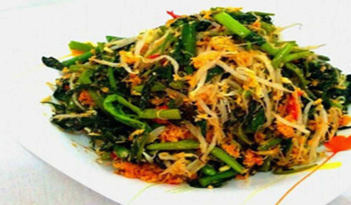 URAP SAYURAN ENAK BUMBU KELAPA KERING