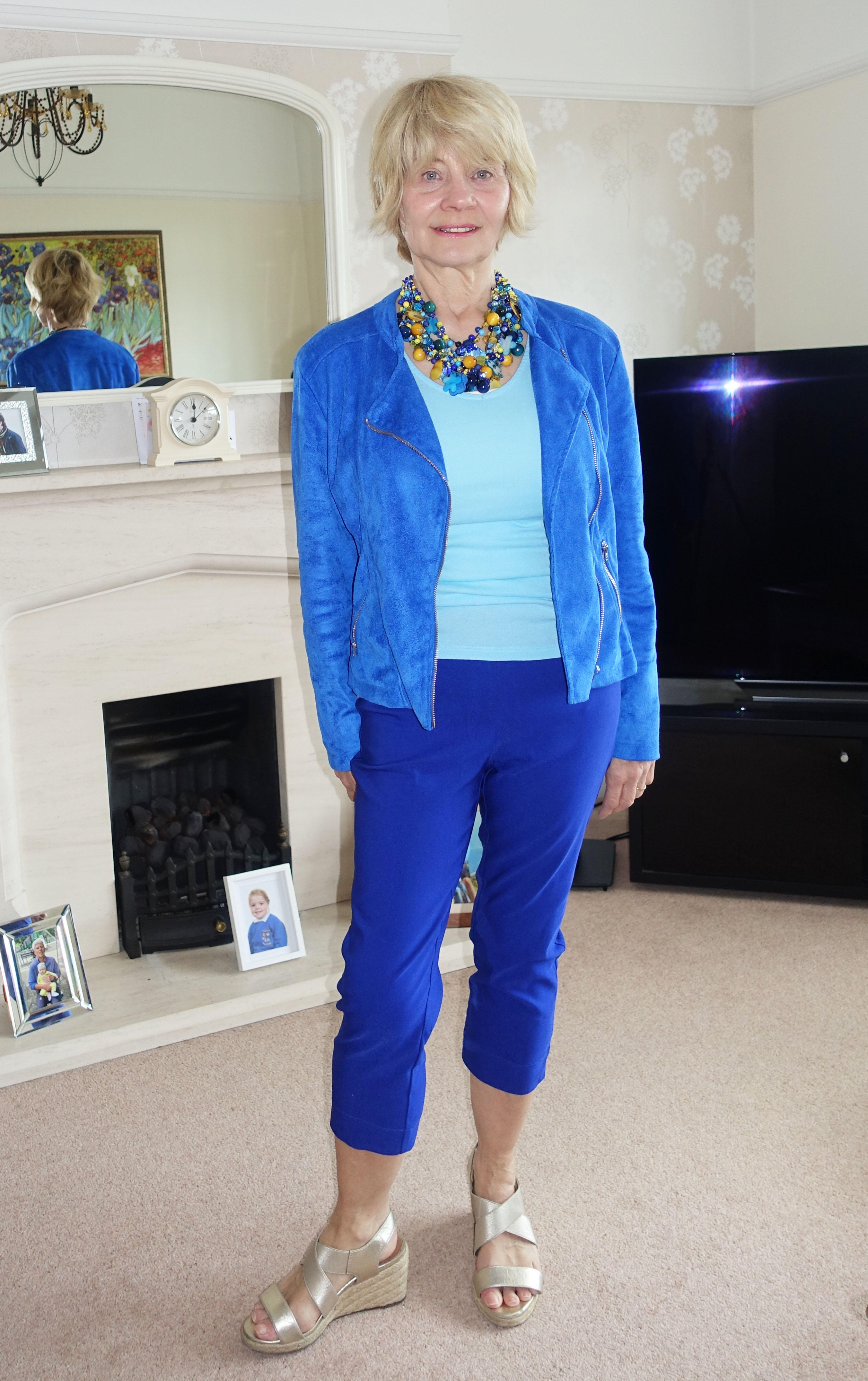 Gail Hanlon from over-50s style blog Is This Mutton in  a tonal blue outfit featuring cropped trousers