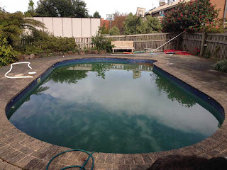 Swimming Pool Maintenance - Fix a Green Pool