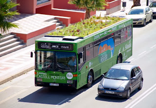 http://www.urbangardensweb.com/2013/07/24/phyto-kinetic-green-roofs-for-city-buses-and-improved-urban-ecosystem/