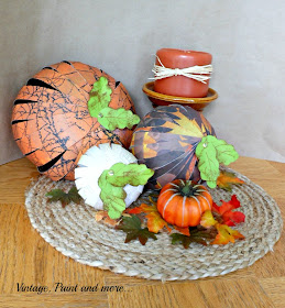 Vintage, Paint and more... Strips of paper used to make some cute pumpkins for fall vignettes