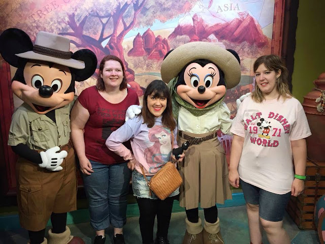 Animal Kingdom Mickey & Minnie en mode aventuriers