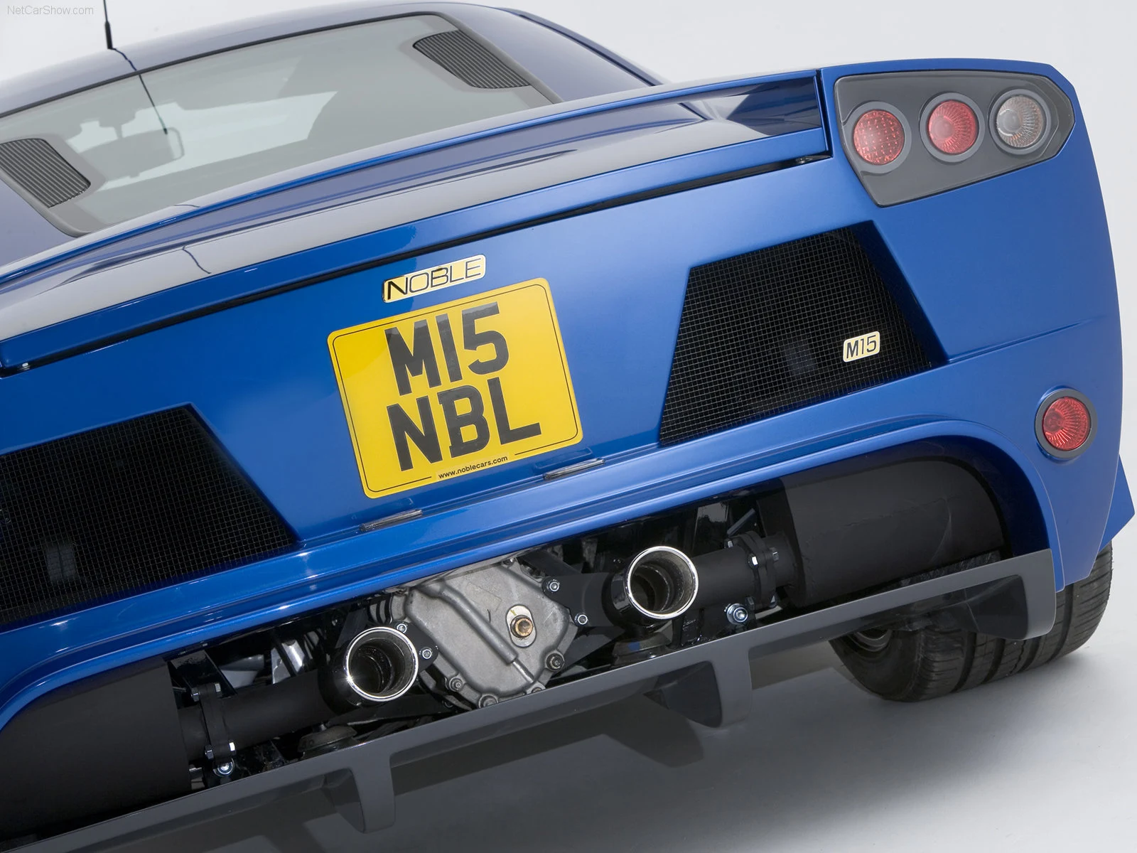 Hình ảnh siêu xe Noble M15 2006 & nội ngoại thất