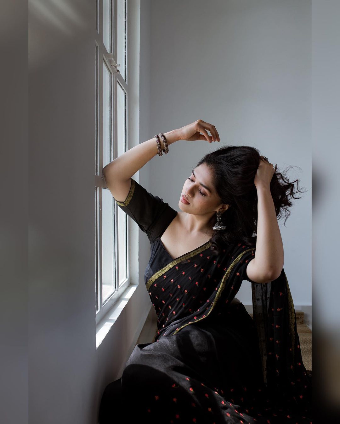 Namratha Gowda's beautiful half-saree looks​ | Times of India