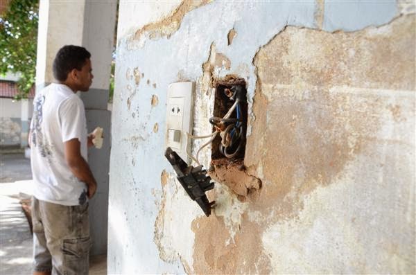 Estudantes sobrevivem de doações e enfrentam o caos na Casa dos Estudantes