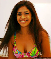 bikini girl anarkali akarsha