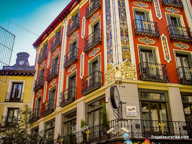 Fachada histórica no Centro de Madri