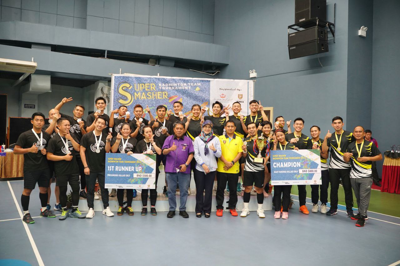 Honey Carsmart B Juara Keseluruhan Kejohanan Badminton Berpasukan Super Smasher 2022