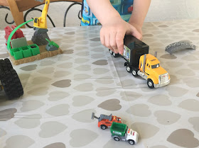 Tonka Lorry and Tiny playset 