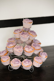 purple wedding cupcakes