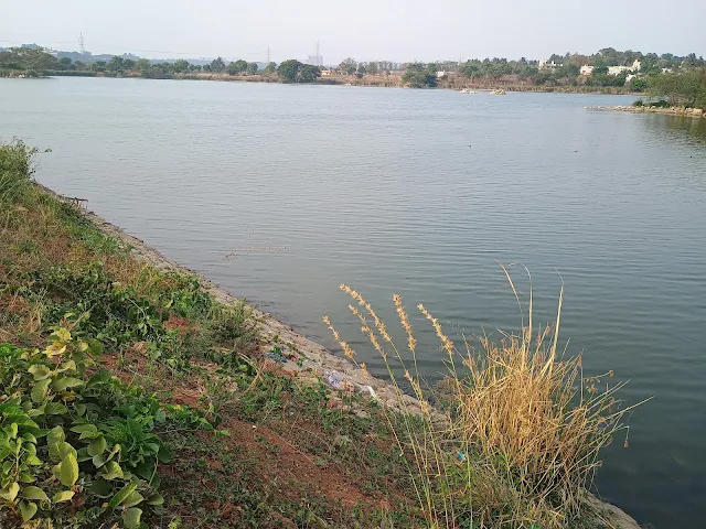 Gulakamale Lake , scenic destination near Bannerghatta