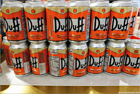 Cerveza Duff en la FAO Schwarz del Rockefeller Plaza, Nueva York 