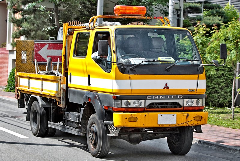 Kumpulan Foto  Modifikasi  Truk Canter Terbaru Modif Motor 