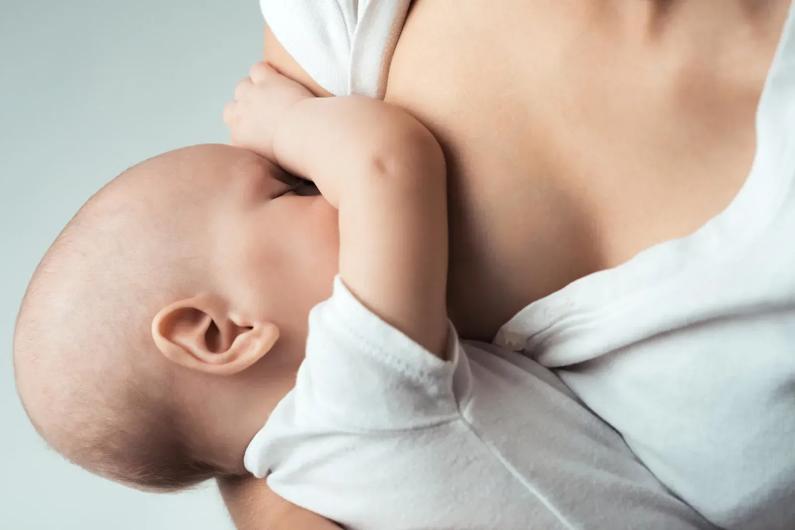 Breastfeed 