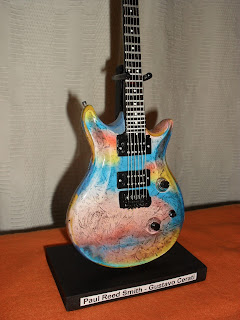 Miniguitarra paul reed Smith de Gustavo Cerati