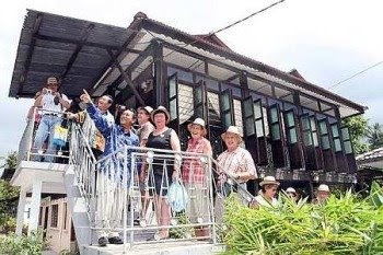 Tourist traveling in Malaysia