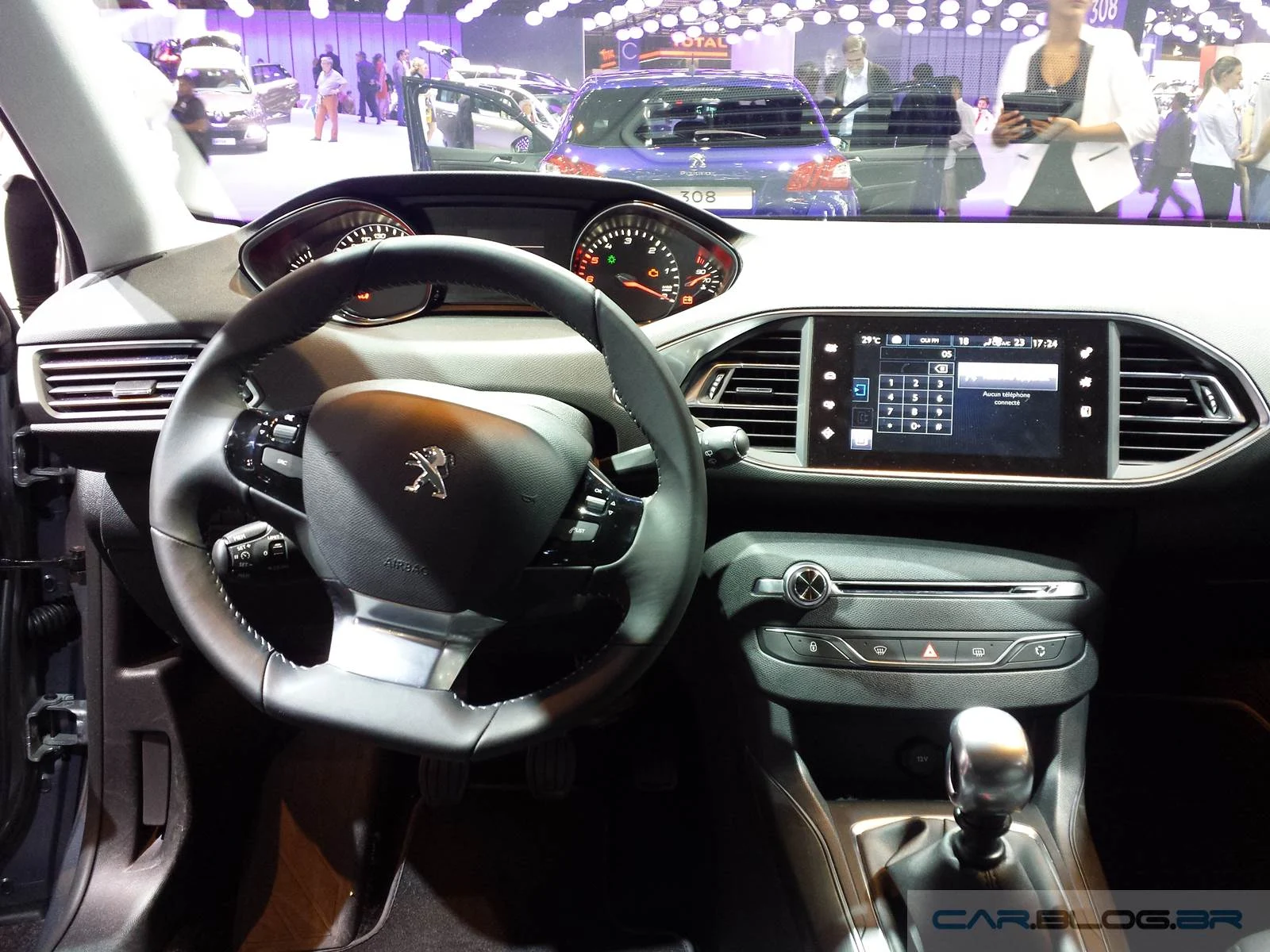 Novo Peugeot 308 2015 - interior