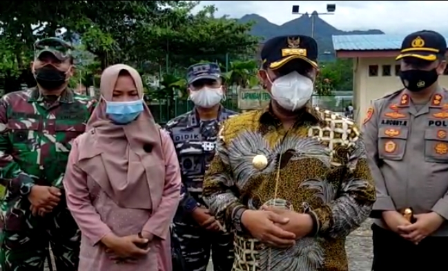 Pjs Gubernur Kepri Bagikan Masker dan Gelar Rapat Koordinasi Kesiapan Pilkada Serentak 2020