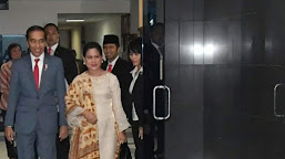 President Jokowi Visits Surabaya Mayor Tri Rismaharini