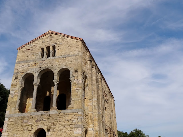 Santa María del Naranco