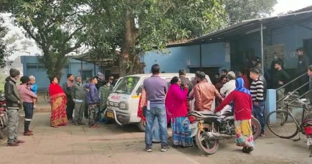 श्यामधन जोत उच्च विद्यालय में रूबेला का टीका लगवाने के बाद एक छात्रा बीमार।