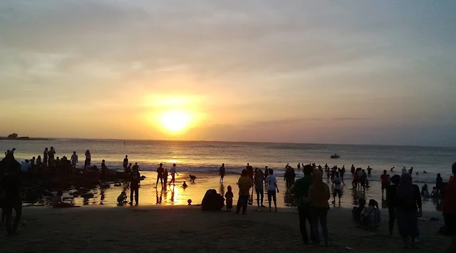 Sunset di Pantai Santolo Garut Jawa barat