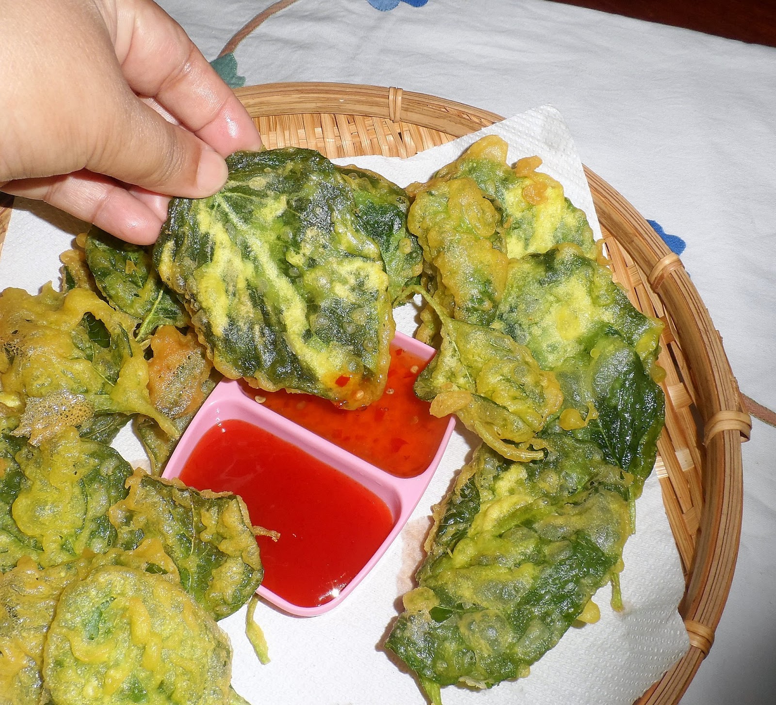 SinaranMenu: Crispy bayam