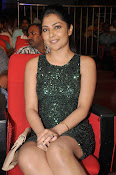 Kamalini Mukerjee latest glam pics-thumbnail-17