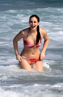 leighton meester hot bikini