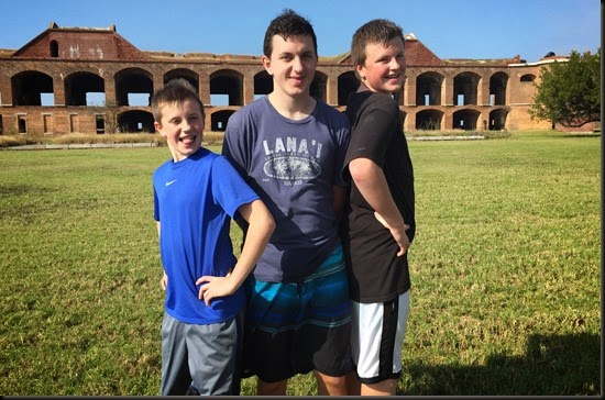 2014-12-DryTortugas03Boys