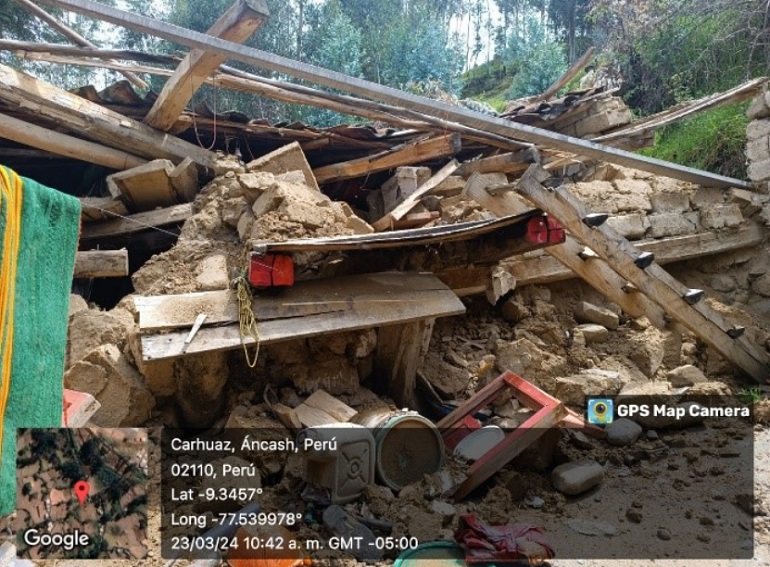 Carhuaz: Vivienda colapsa tras fuertes lluvias y deja menores muertos en Marcará