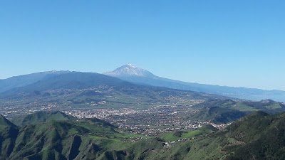 PR-TF-2 + PR-TF-2.1 + PR-TF-9 VALLESECO A AFUR, vista del Pico del Teide desde el Mirador del Pico del Inglés