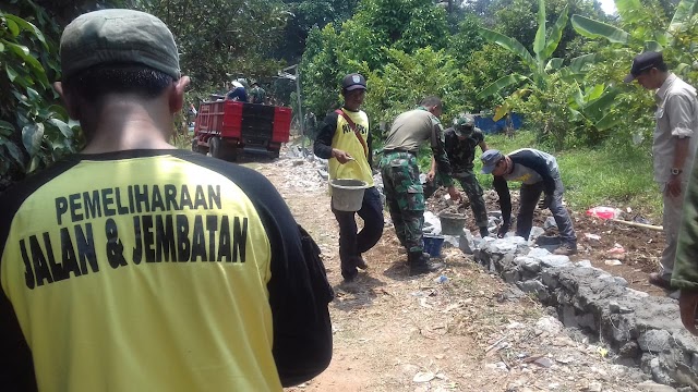 Dua Tim Satgas Dinas PUPR Kerja Maksimal Bantu TMMD