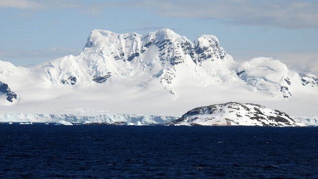 Gerlache Strait