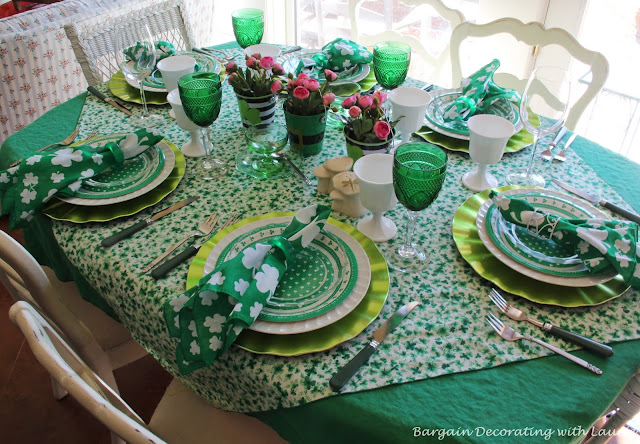 St Patricks Tablescape-Bargain Decorating with Laurie