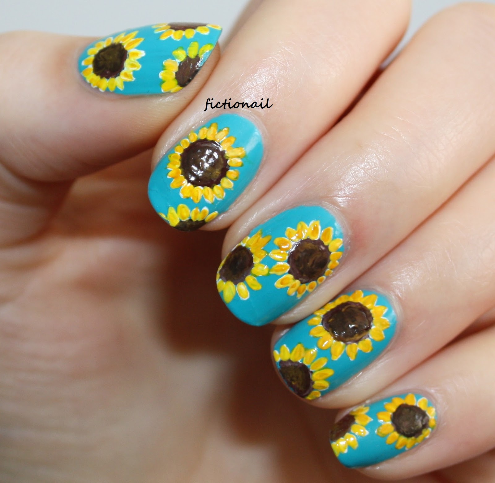 sunflower nails