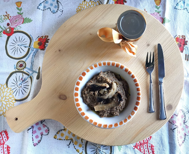 funghi cardoncelli, caratteristiche nutrizionali e gastronomiche del cardoncello, ricetta del pâté di cardoncelli, funghi della Basilicata, antipasti