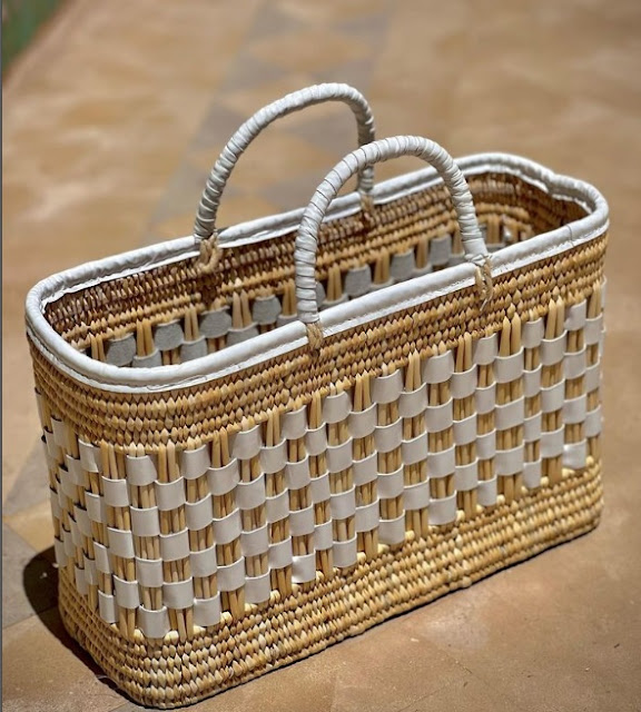 Straw Basket Bag Woven Tote Bag for Summer Beach PU Leather Strap Raffia Handbag for Women