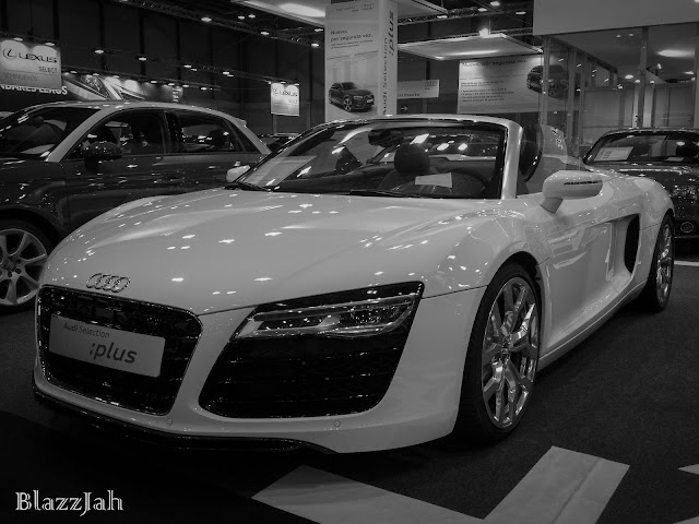 Free stock photos - Audi R8 v10 - Luxury cars - Sports cars - Cool cars - Season 3 - 09