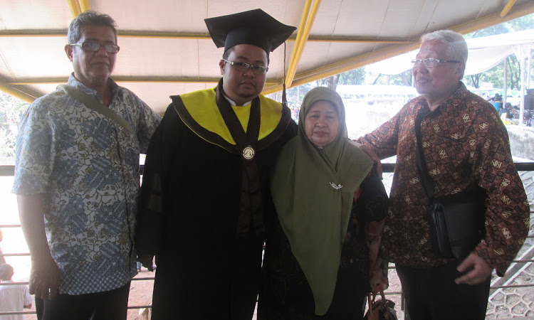 Tanggung Jawab Orangtua Mendidik Keluarganya  Sayyid Muhammad Yusuf Aidid, S.Pd, M.Si  (Dosen Agama Islam Universitas Indonesia dan PNJ) 